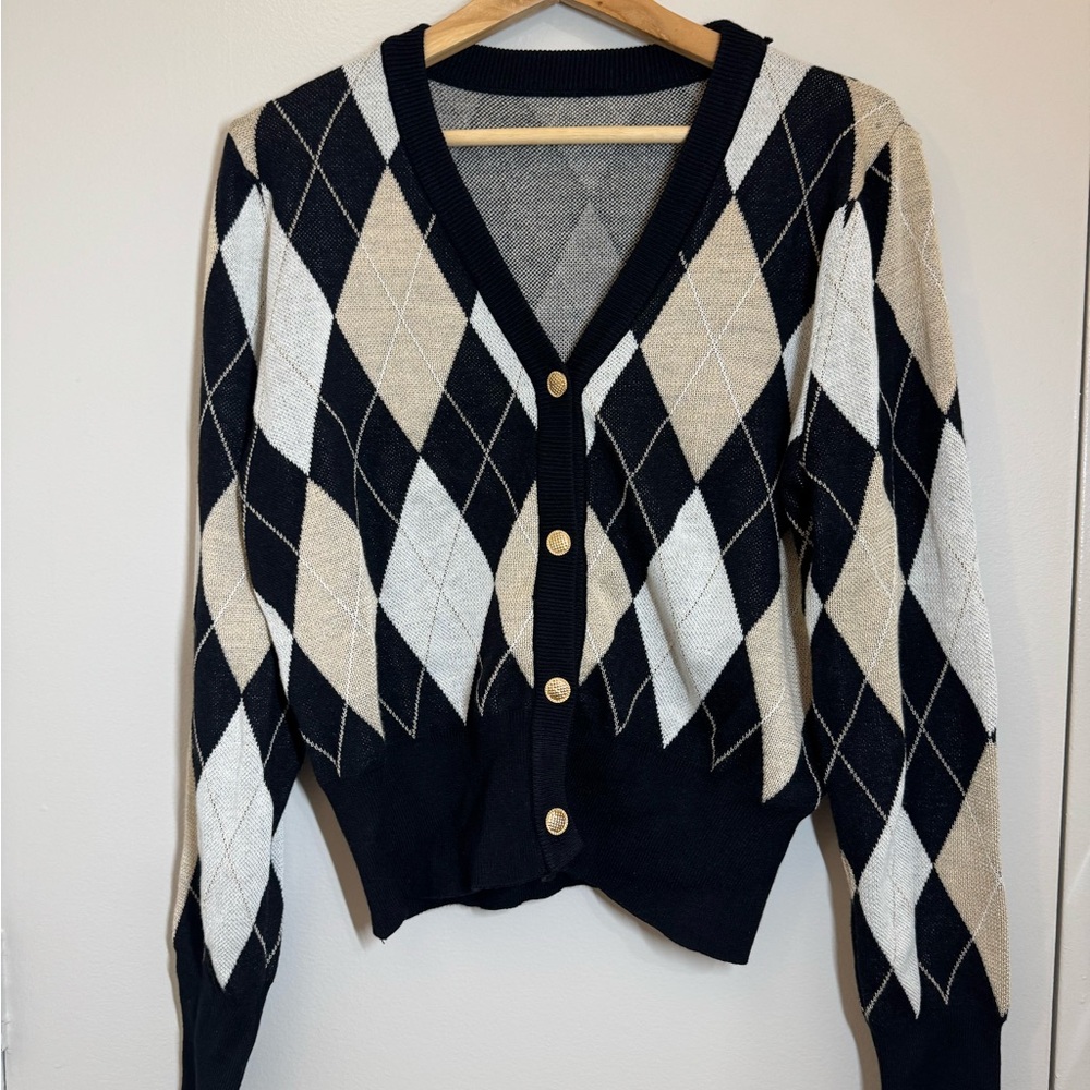 Vintage-Inspired Argyle Knit Cardigan with Gold Buttons
